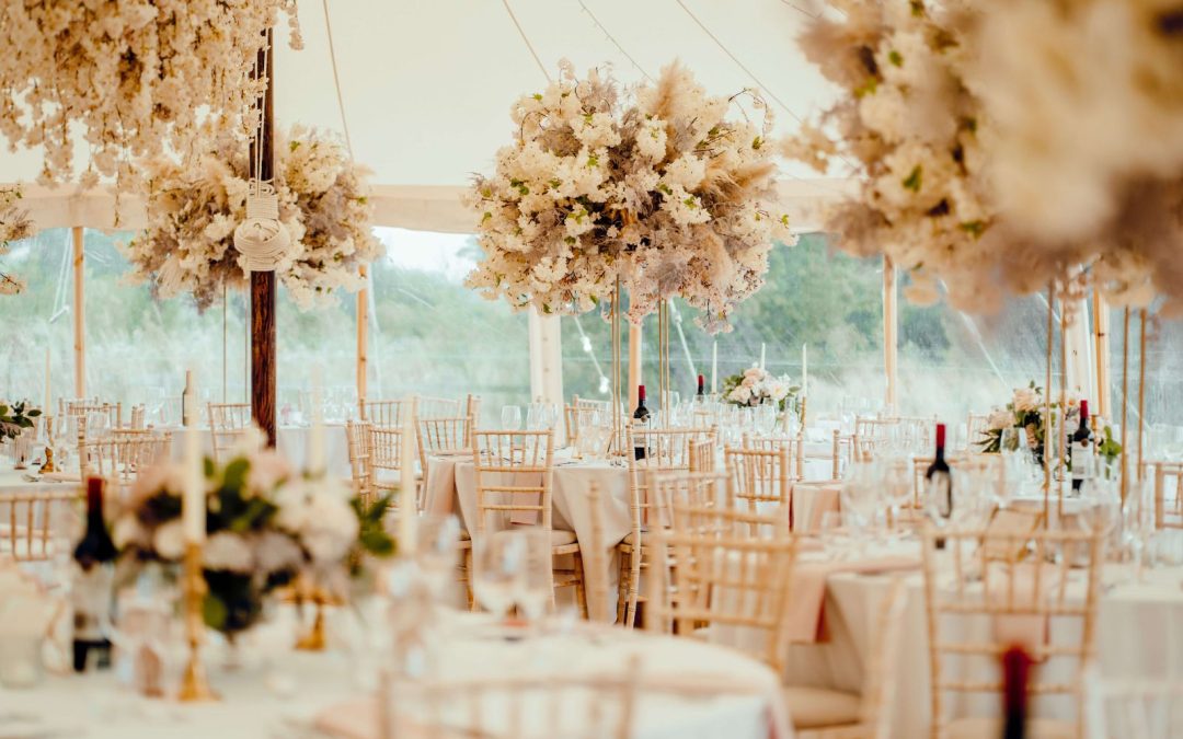 Top 5 unique wedding themes and how a marquee can bring them to life 